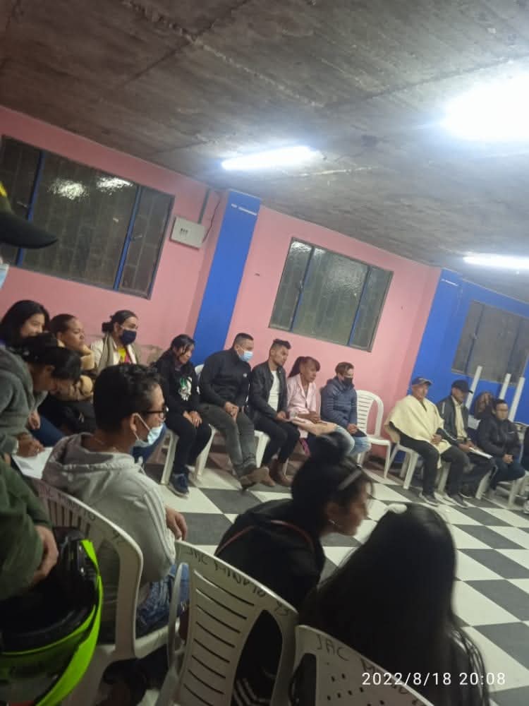 Asamblea de la fundación con liderazgos del territorio