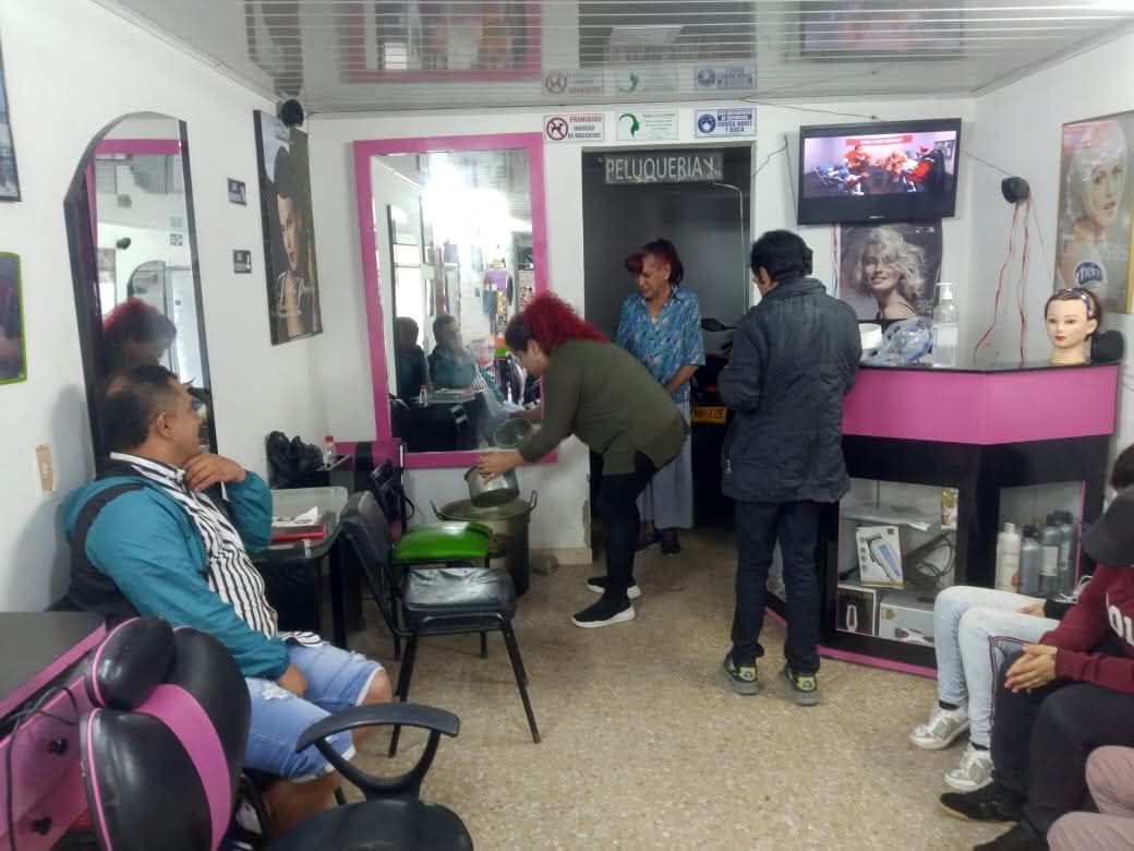 Programa de formación: peluquería y belleza como oficio para mujeres trans